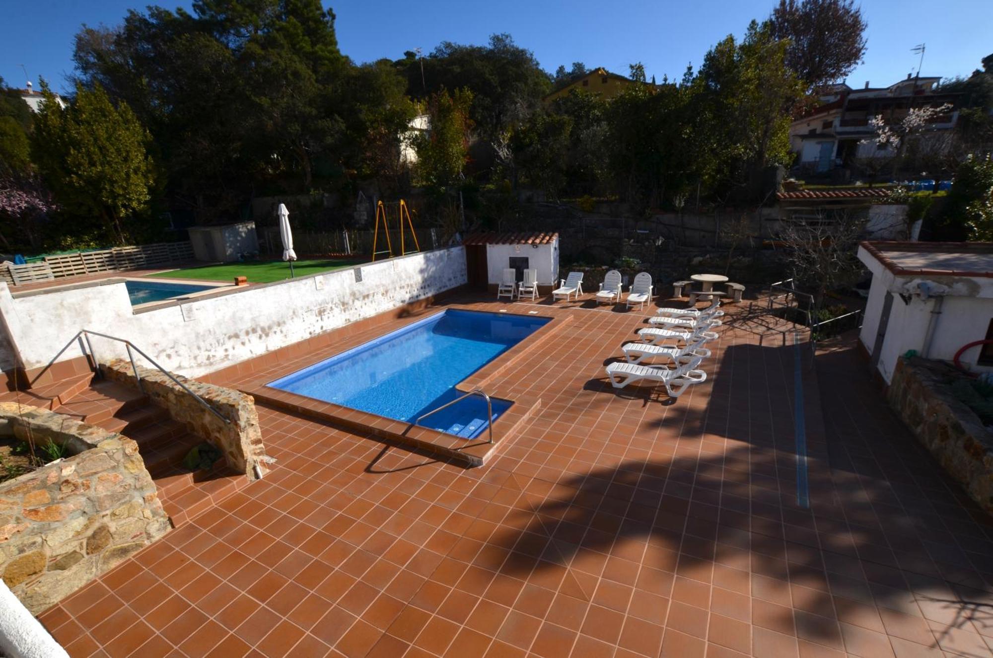 Villa Fernando 12 Personas 8km Lloret De Mar Girona